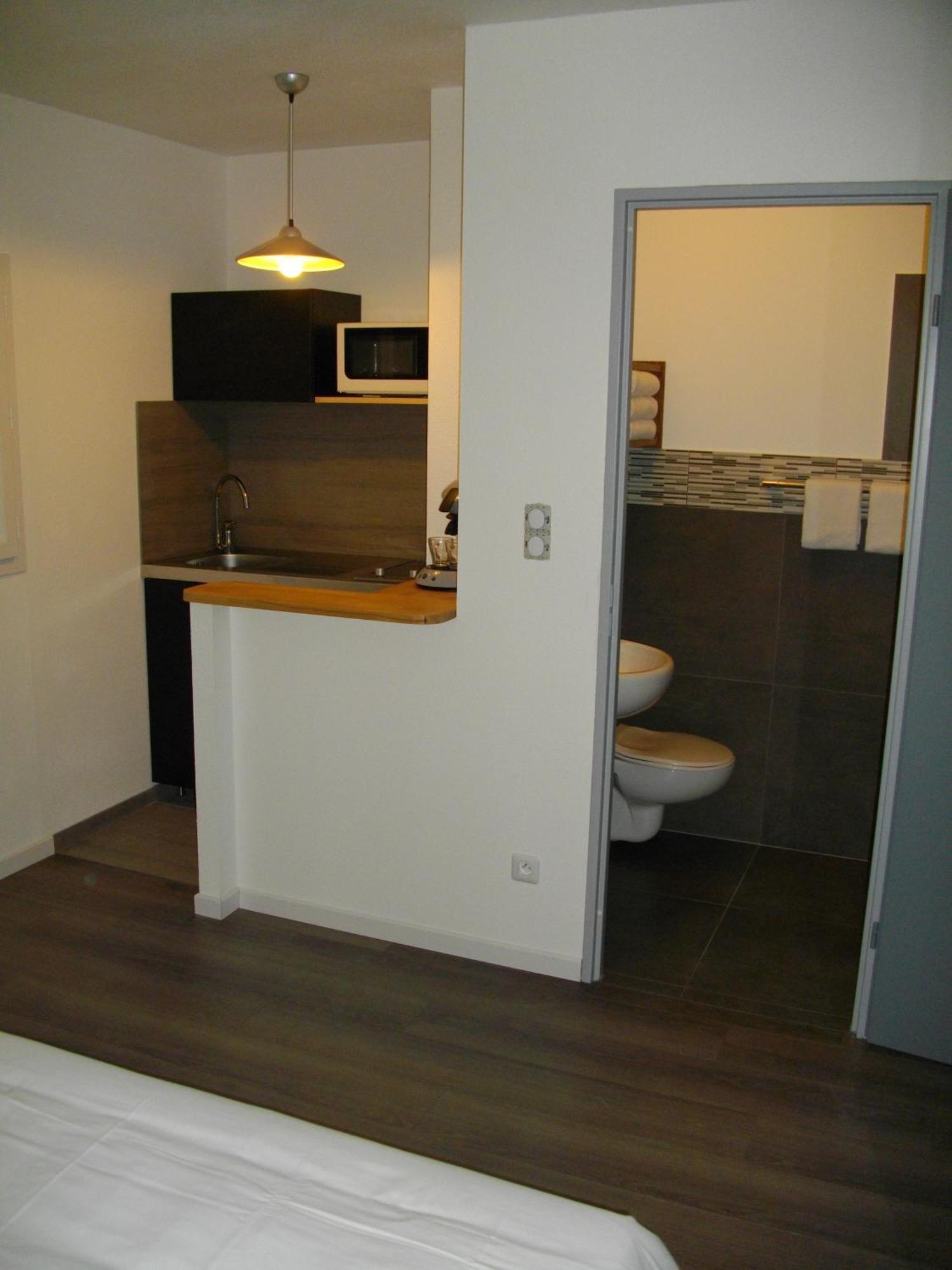 Appart'Hotel Residella House Room & Kitchen Avignon Le Pontet Стая снимка