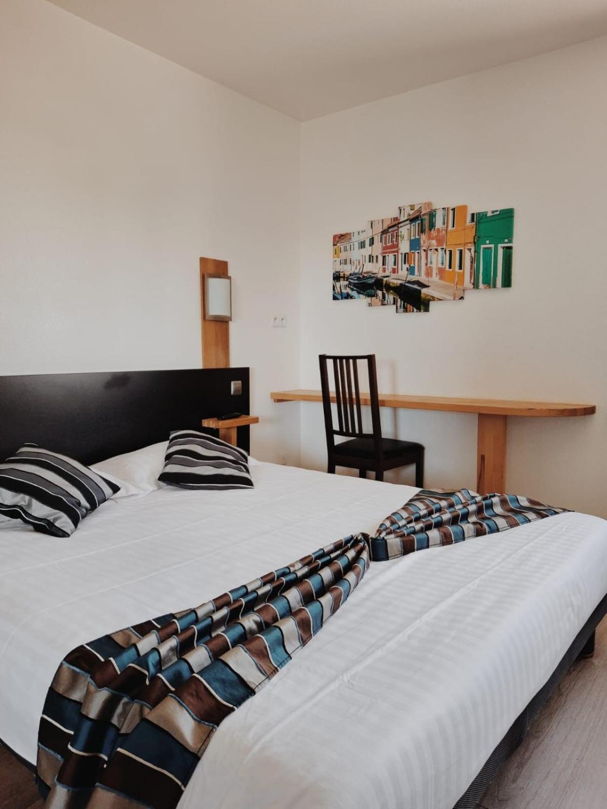 Appart'Hotel Residella House Room & Kitchen Avignon Le Pontet Екстериор снимка