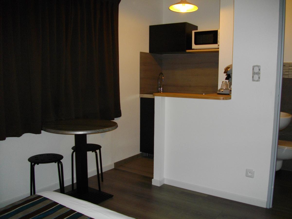 Appart'Hotel Residella House Room & Kitchen Avignon Le Pontet Екстериор снимка