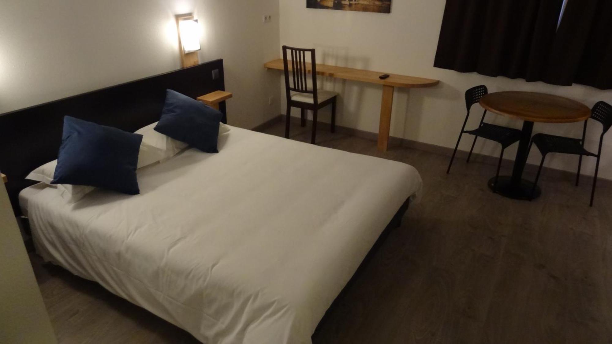 Appart'Hotel Residella House Room & Kitchen Avignon Le Pontet Екстериор снимка